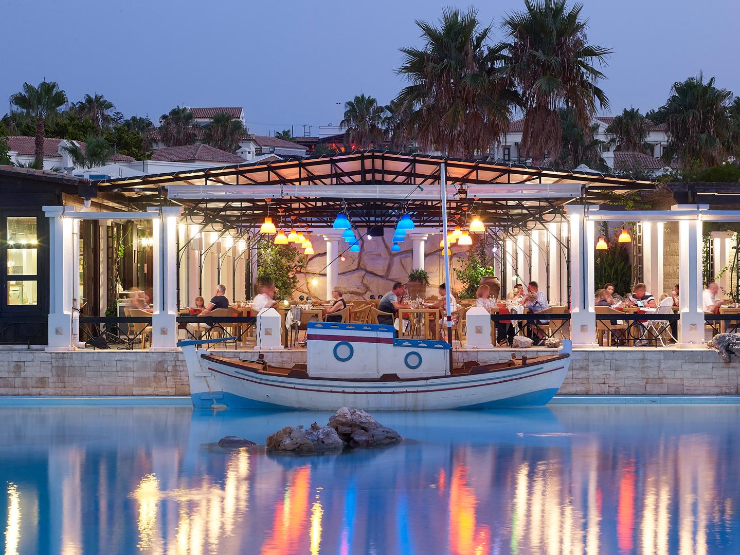 Mitsis Royal Mare Hotel Hersonissos  Exterior foto