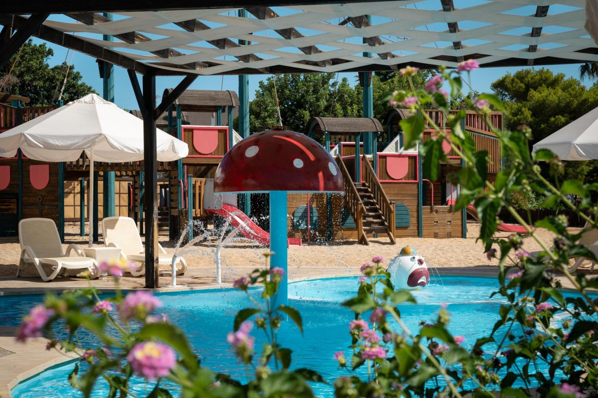 Mitsis Royal Mare Hotel Hersonissos  Exterior foto